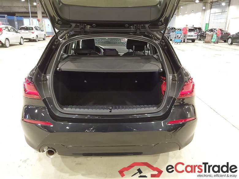 BMW 1 SERIES HATCH 1.5 116IA (80KW) #3