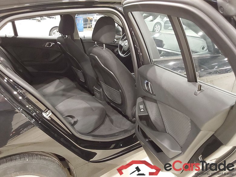 BMW 1 SERIES HATCH 1.5 116IA (80KW) #5