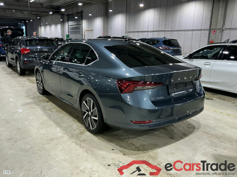 SKODA OCTAVIA COMBI 1.4 TSI PHEV 150KW DSG AMBITION #3