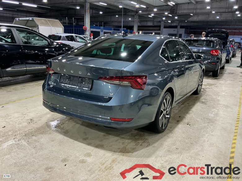 SKODA OCTAVIA COMBI 1.4 TSI PHEV 150KW DSG AMBITION #4