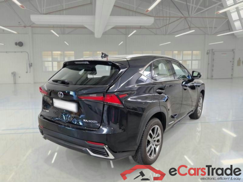LEXUS NX / 2017 / 5P / SUV HYBRID EXECUTIVE 4WD #2