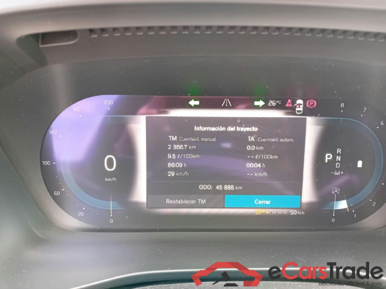 VOLVO XC40 / 2021 / 5P / todoterreno 2.0 B3 G Core Dark Auto #3