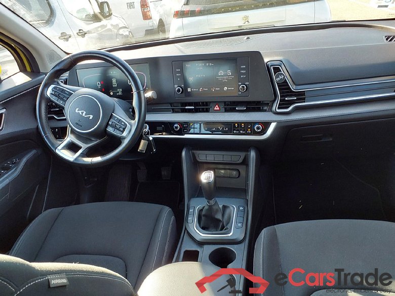 KIA Sportage / 2022 / 5P / todoterreno 1.6 T-GDi 110kW (150CV) Concept 4x2 #3