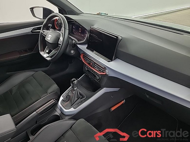 SEAT Arona 1.0 TSI 70kW FR Business Intense 5D #6