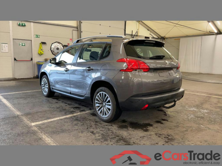 PEUGEOT 2008 1.2i PureTech Active #3