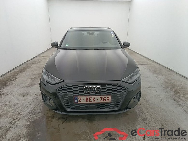 Audi A3 Sportback 2.0 35 TDi 110kW S tronic Business Edit. 5d #5