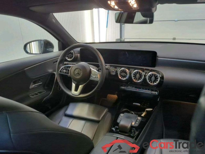 MERCEDES-BENZ A-klasse 250 e Bns Sol Luxury #3