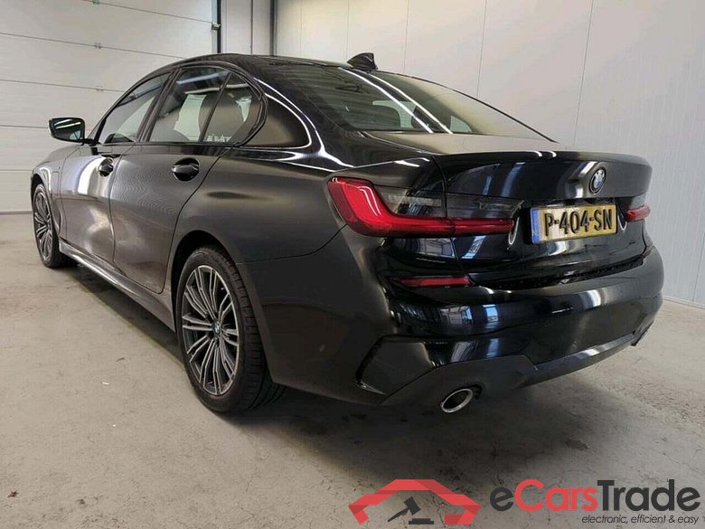 BMW 3-serie 320e Bns Ed. Pl. #6