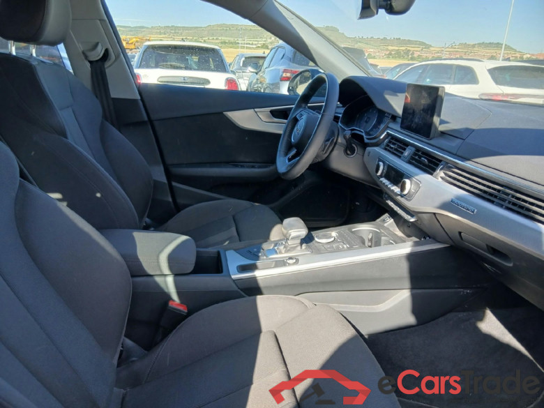 AUDI A4 / 2015 / 5P / familiar S line 40 TDI 140kW quattro S tro Avant #6