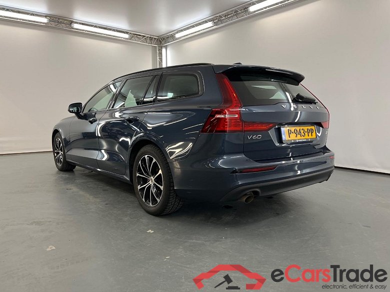 VOLVO V60 2.0 B3 Momentum Advantage #3