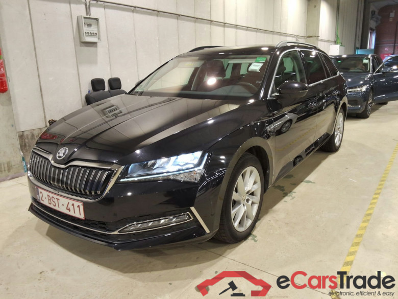 SKODA SUPERB COMBI 1.4 TSI PHEV 160KW DSG6 CLEVER