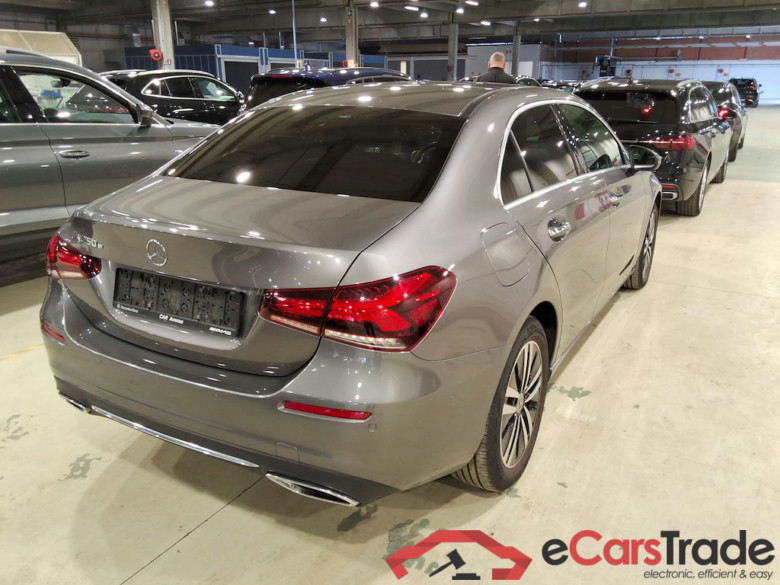 MERCEDES-BENZ A-Klasse 1.3 A 250 E BUSINESS SOLUTION DCT #4