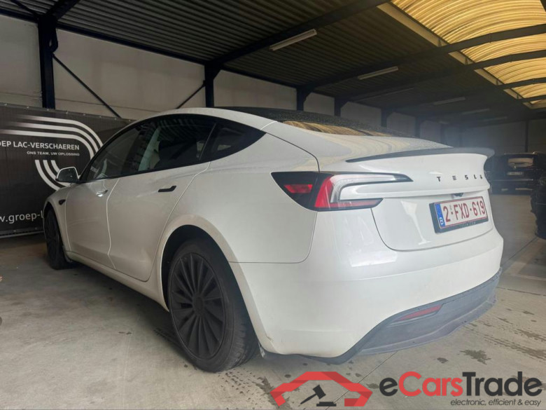 TESLA Model 3 62.5 kWh RWD #3