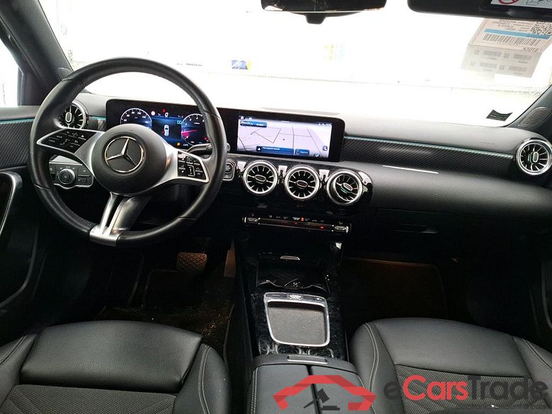 Mercedes A 200 Facelift Progressive Aut. LED Widescreen Sport-Leather Ambient Navi KeylessGo Klima PDC ... #6