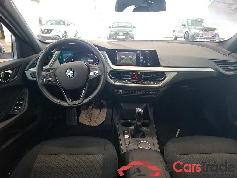 BMW Série 1 / 2019 / 5P / Berline 1.5 118I Business Design / VO RECONDITIONNE - PHOTOS AVANT RECONDITIONNEMENT #5