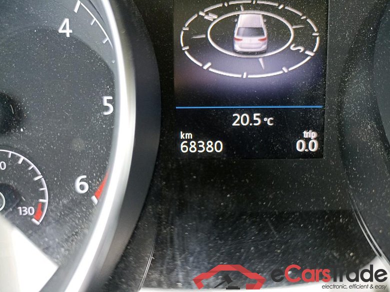 VOLKSWAGEN Touran / 5P / Sport 2.0 TDI 150 CV DSG #5
