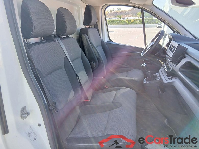 RENAULT Trafic / 2021 / 4P / furgón Furgón L1H1 Blue dCi 81 Kw (110 CV) #6