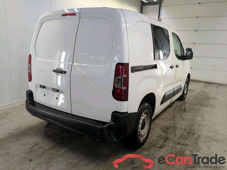 PEUGEOT Partner 1.2 PT. Premium #2