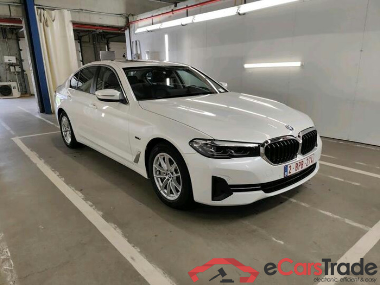 BMW 5 Reeks Berline 5 Reeks Berline 520e 150kW (PHEV) 150kW/204pk  4D/P Auto-8 #2