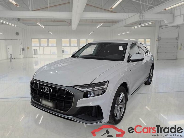 AUDI Q8 / 2018 / 5P / SUV 45 TDI 170KW QUATTRO TIPTRONIC #1