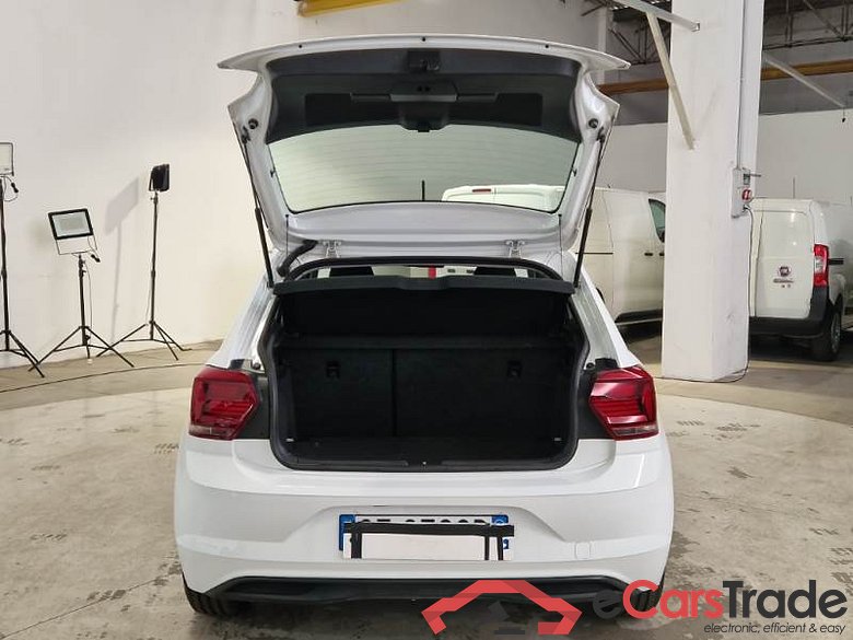 VOLKSWAGEN POLO / 2017 / 5P / BERLINA 1.0 TGI TRENDLINE #5