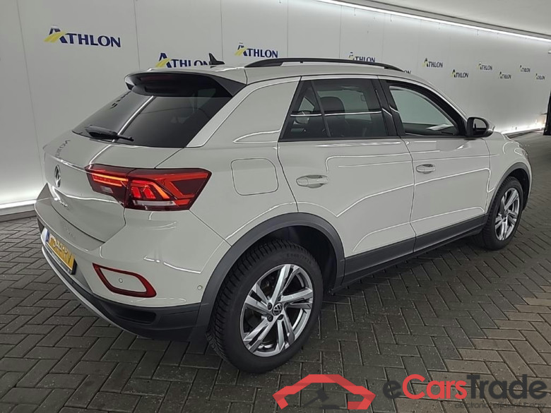 VOLKSWAGEN T-Roc 1.0 TSI 81KW Life 75 Edition 5D #3