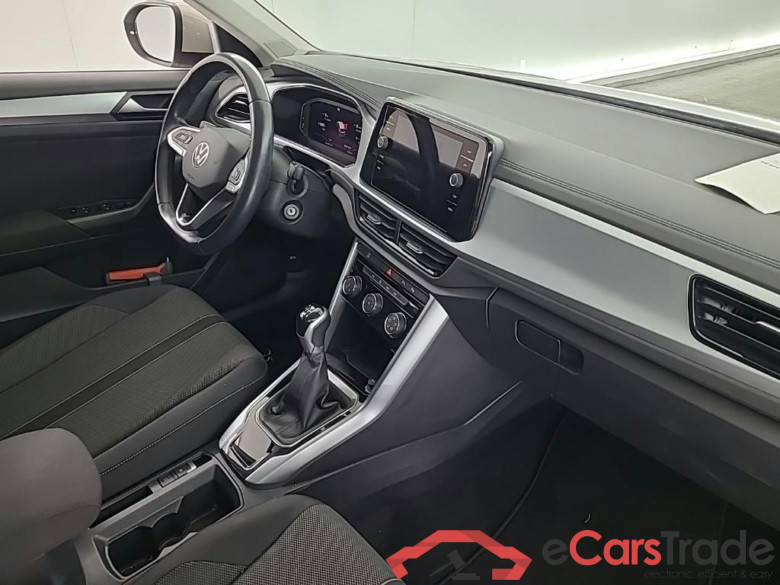 VOLKSWAGEN T-Roc 1.0 TSI 81KW Life 75 Edition 5D #6