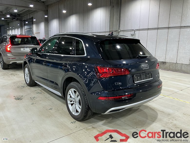 AUDI Q5 - 2017 50 TFSi e PHEV Q Sport S tronic #3