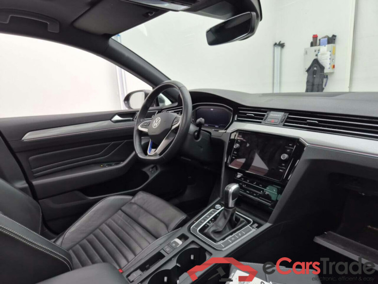 VOLKSWAGEN PASSAT VARIANT 1.4 GTE BUSINESS DSG #3