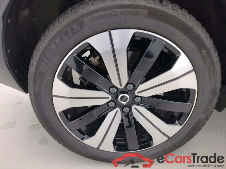 VOLVO XC40 RECHARGE CORE #5