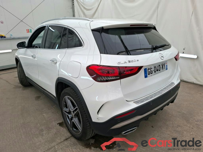 MERCEDES-BENZ GLA / 2020 / 5P / SUV 1.3 GLA 250 e AMG LINE DCT #2
