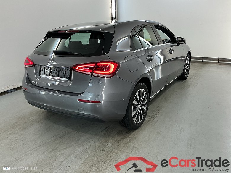 MERCEDES-BENZ A-CLASS 1.3 A 250 E DCT BUSINESS SOLUTION #4