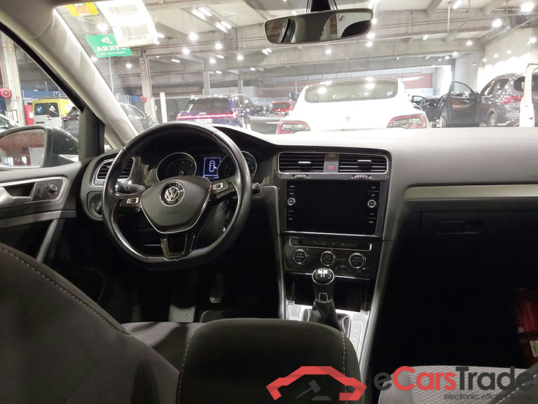 VOLKSWAGEN GOLF VII DIESEL - 2017 1.6 SCR TDi Trendline (EU6.2) STOCK #6