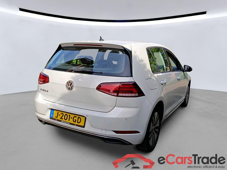 VOLKSWAGEN e-Golf 100 kW #6