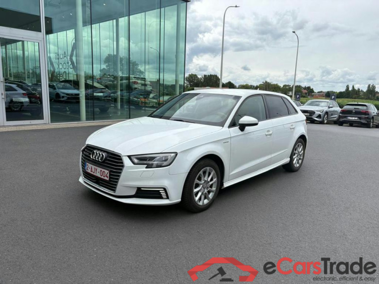 AUDI A3 Sportback e-tron (PHEV) A3 Sportback e-tron 1.4 TFSI PHEV S tronic (150 kW) #1