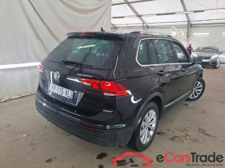VOLKSWAGEN Tiguan / 2016 / 5P / SUV 1.5 TSI 150 EVO DSG7 Confortline #3
