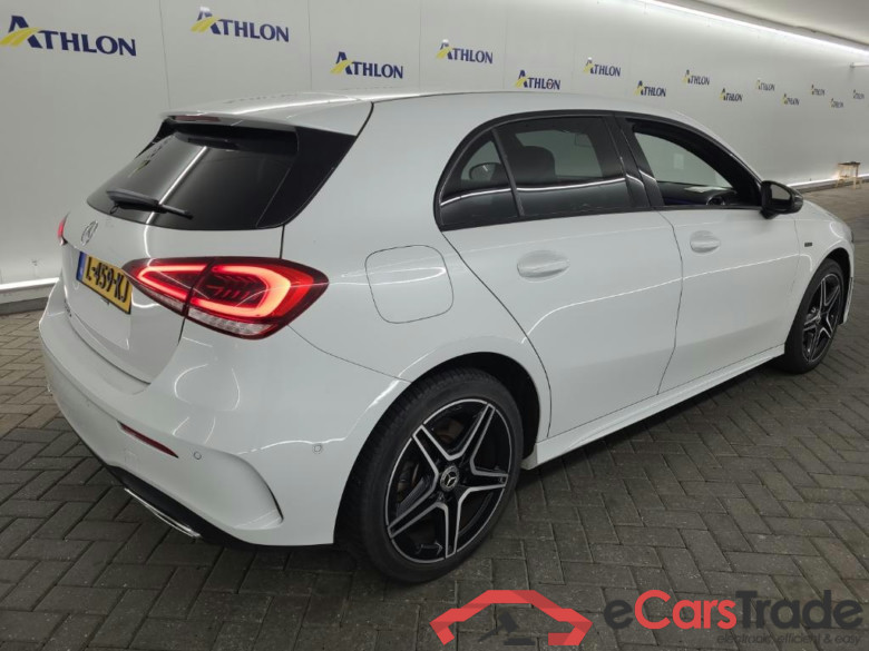 MERCEDES-BENZ A-klasse A 250 e 8G-DCT Business Sol AMG Limited 5D 160kW #3