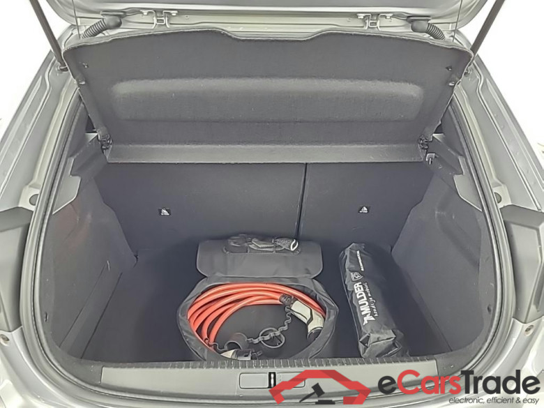 PEUGEOT e-208 Active 50kWh 136 5D #5