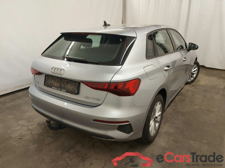 Audi A3 Sportback 1.0 30 TFSi 81kW S tronic Attraction BE 5d #2