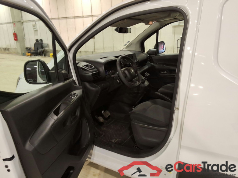CITROAu2039N BERLINGO 1.2 PURETECH 110 S-S M LIGHT CLUB #5