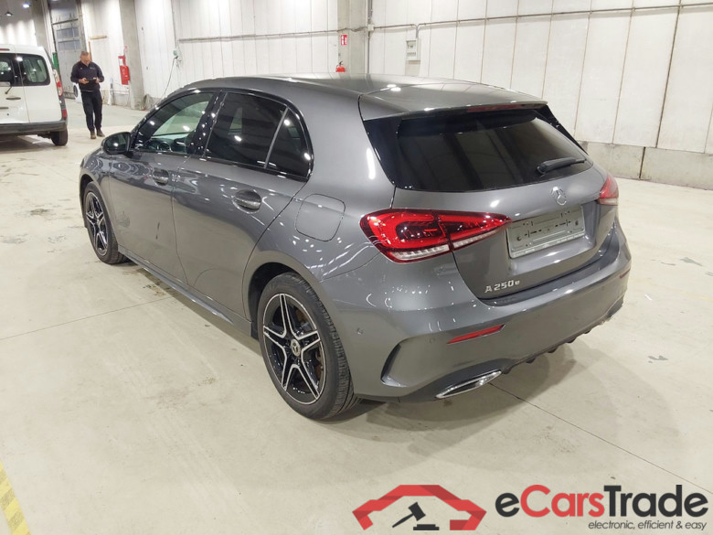 MERCEDES-BENZ A-CLASS 1.3 A 250 E DCT BUSINESS SOLUTION #2