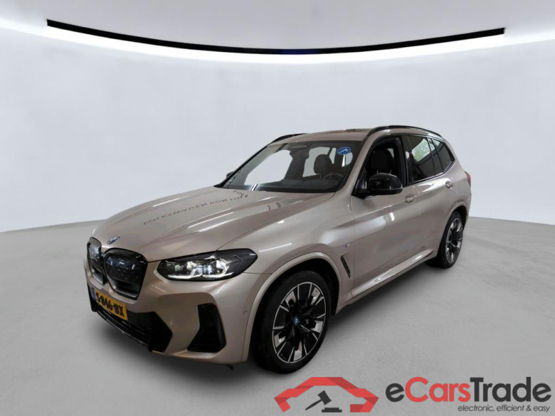 BMW iX3 210 kW #1