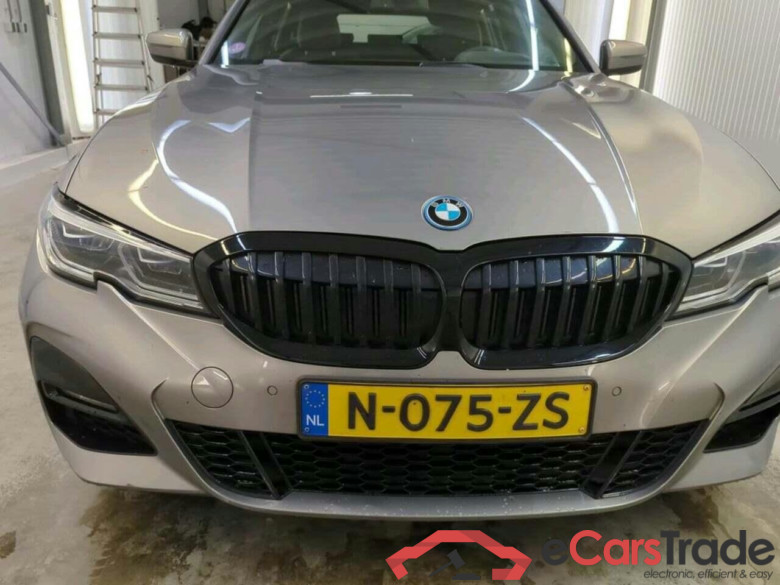 BMW 3-serie Touring 330e Bns Ed.P #4