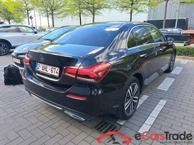 MERCEDES-BENZ A-Klasse 1.3 A 250 E BUSINESS SOLUTION DCT #3