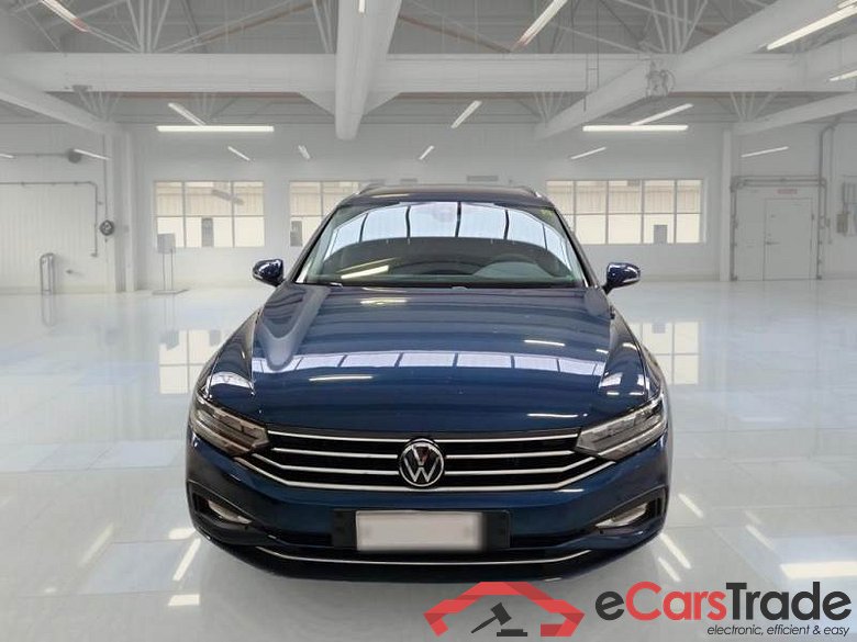 VOLKSWAGEN PASSAT / 2019 / 5P / STATION WAGON VAR. 2.0TDI SCR EVO 110KW BUSINESS DSG #6