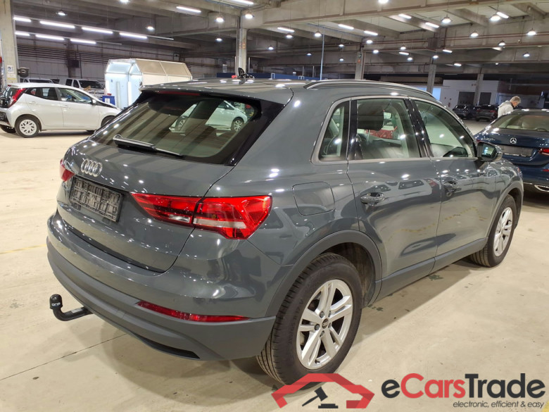 AUDI Q3 2.0 35 TDI S TRONIC BUS. ED. ATTRACTION #4