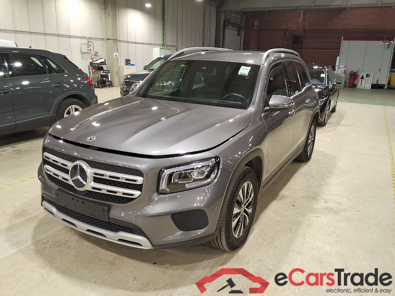 MERCEDES-BENZ GLB 2.0 GLB 180 D BUSINESS SOLUTION