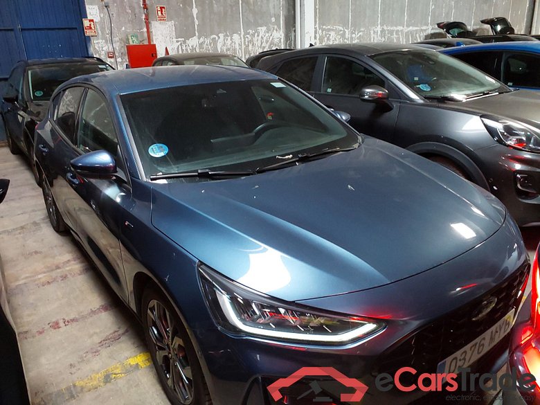 FORD Focus Berlina 1.0 Ecoboost 114KW 155CV S6.2 AutomÃ¡tico ST-LINE X(Winterpack) #1