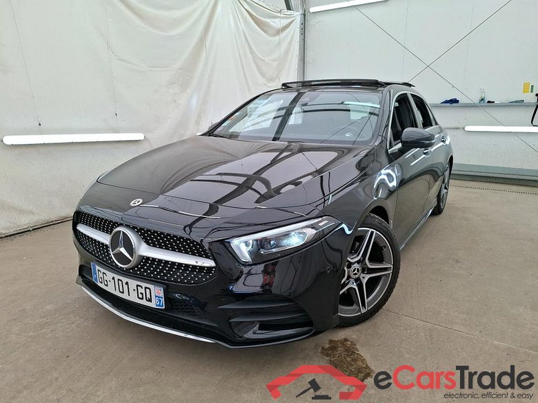 MERCEDES-BENZ Classe A Compact / 2018 / 5P / Berline A 200 AMG Line 7G-DCT