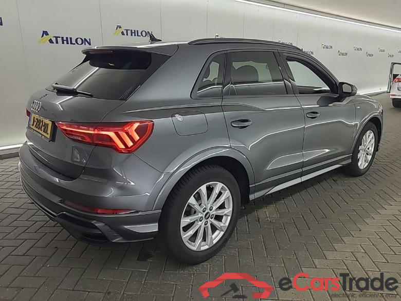 AUDI Q3 35 TDI S tronic S edition 5D 110kW #3